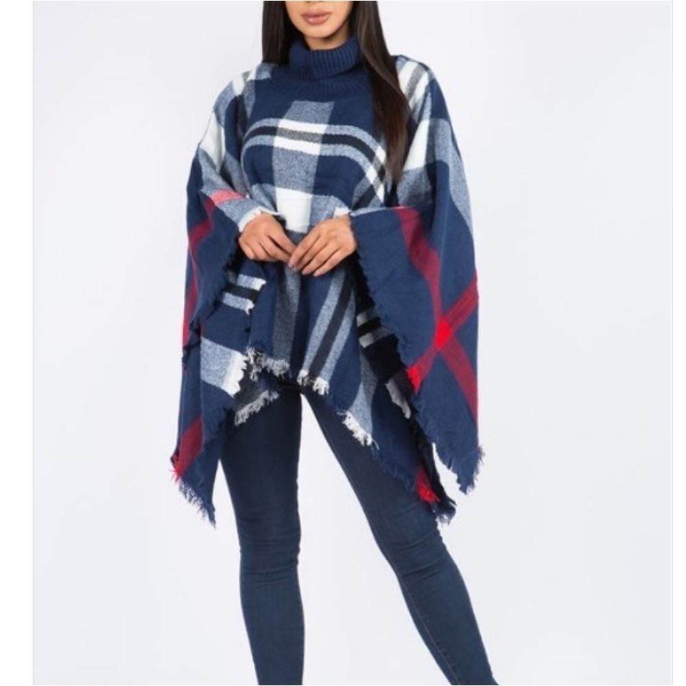 MIRA LUXE NAVY TURTLENECK PONCHO NWT - Picture 2 of 5